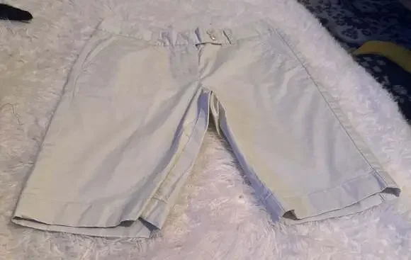 Vineyard Vines Women's Every Day Shorts Khaki Size‎ 2