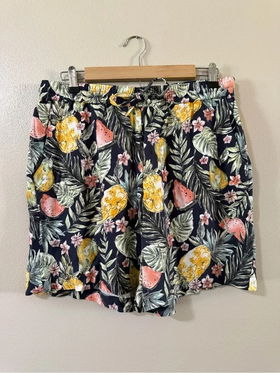 J. Jill‎ | Tropical Pineapple Print Drawstring Waist Relaxed Fit Shorts