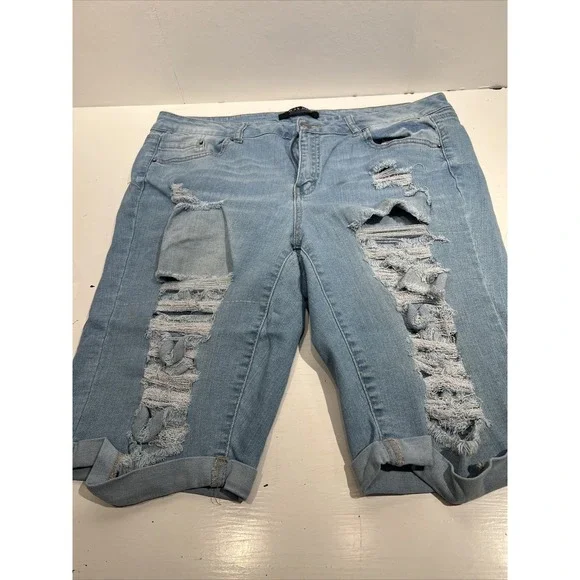 Wax Jean Bermuda Shorts Womens Size 3XL Blue Denim‎ Distressed