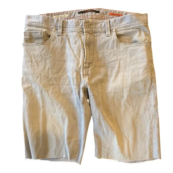 ALBERTO Light Blue Denim Bermuda Shorts Raw Hem Handmade Regular Slim Fit‎