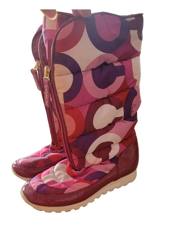 Coach JOLT Pink Signature C Logo Camo Print Silky Insulated Snow Boots