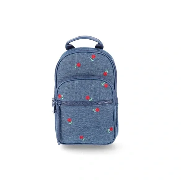 No boundaries Denim Blue tote Bag – New with Tags.               myp(27)