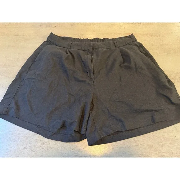 Old Navy Womens 2X Black Linen Blend High Rise Pleated Shorts Elastic Waist