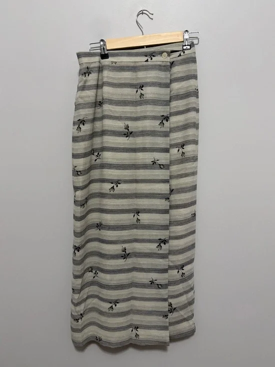Vintage 90’s Chaus Preppy Wrapped Striped Gray & Cream Floral Skirt