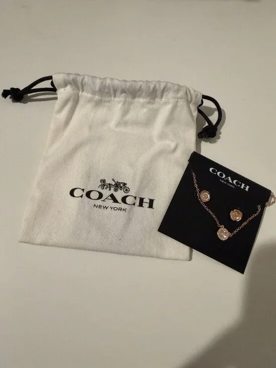Coach Poppy Tea Rose Gold Earring and Necklace Set NWT