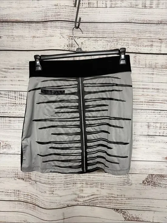 Jamie Sadock Golf Skirt Black Silver Medium