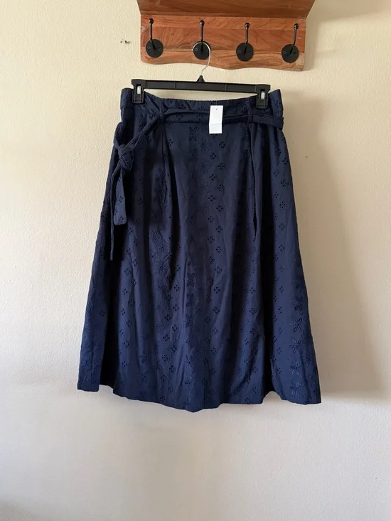 NWT Ann Taylor 100% Cotton Floral Eyelet Tie Waist A-Line Midi Skirt Size 12