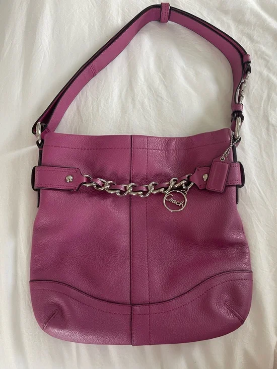 Vintage Coach Magenta Leather Shoulder Bag