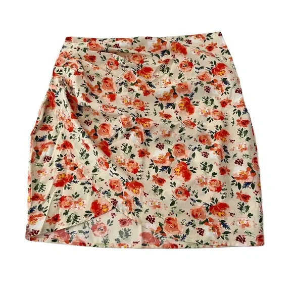 Cider Tan  and Peach Floral Faux Wrap‎ Skirt