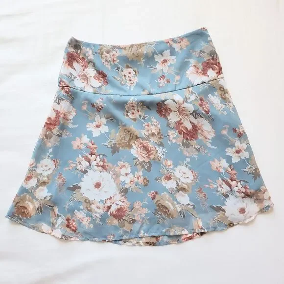 Altar'd State Floral Skirt Size S