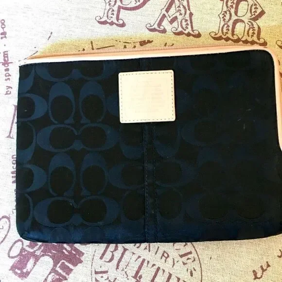 Authentic Coach Black Zippered Pouch