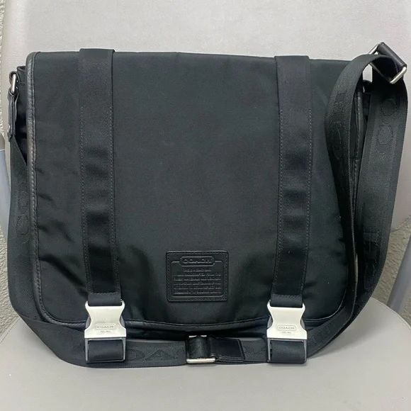 Coach Voyager Black Messenger Bag/ Travel Bag With Silver Accents - NWOT