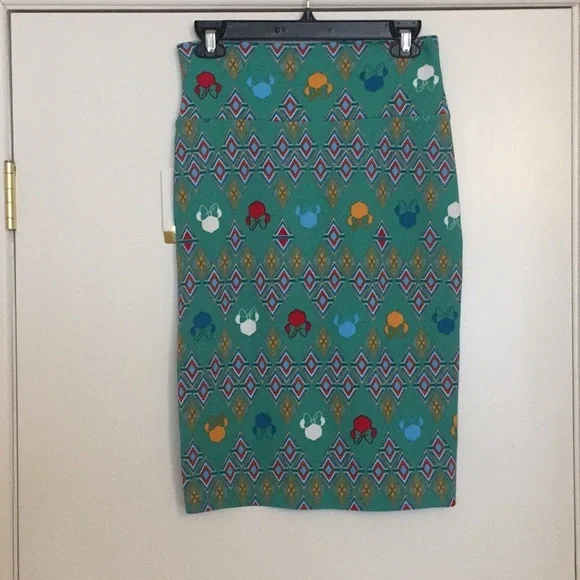 XS/M/L‎ LuLaRoe Cassie Skirt Disney A01 1677