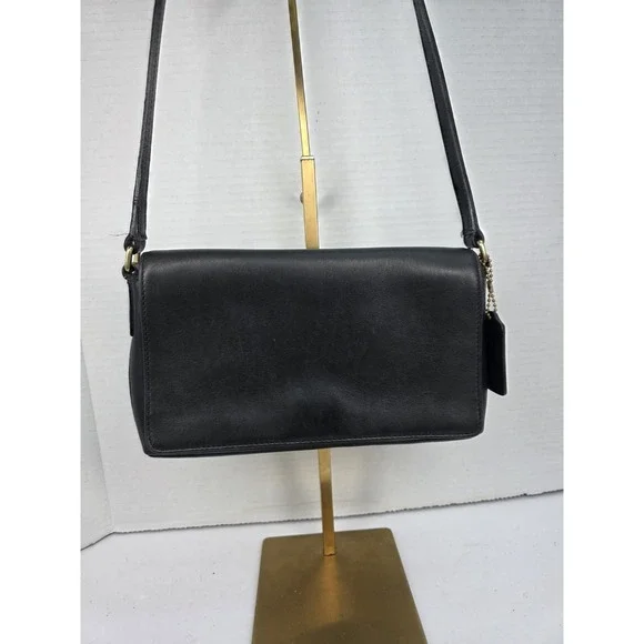 Vintage‎ Coach Legacy West Demi Flap Shoulder Bag In Black Leather G33-9599