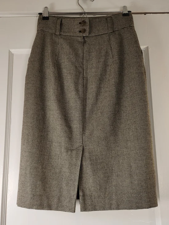 Banana Republic 98% Wool Houndstooth Sz 0 Stretch Pencil Skirt