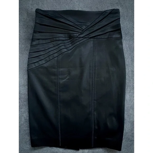 Y2K‎ BEBE Satin Black Skirt made in USA Size 2 Back Slit