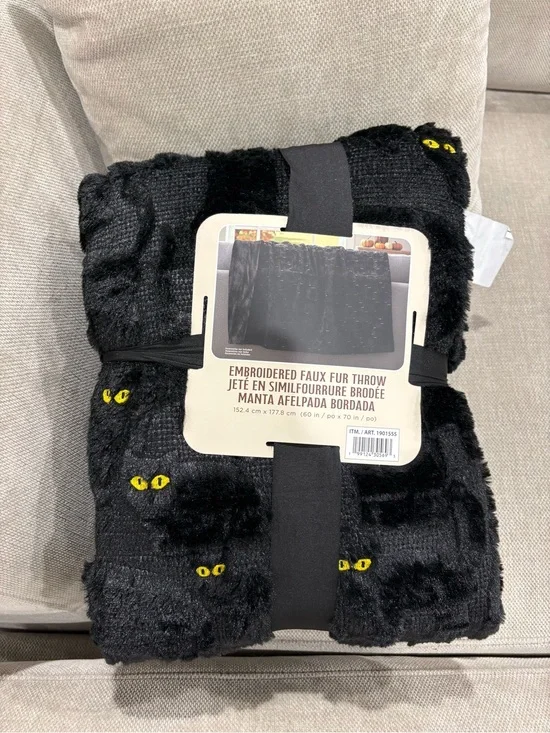Embroidered  Black Faux Fur Throw with Yellow Cat-Eye Embroidery Halloween NWT