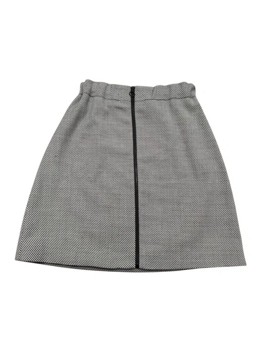 Karen Millen Textured Black‎ and White A-Line Skirt with Front Zipper - Size 6