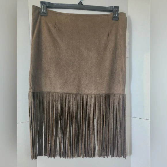 HARMONY & HAVOC Fringe Skirt Size Large Army Green Faux Suede NWT