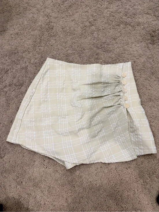 Forever 21 Plaid Mini Skort With Button Details, Size XS