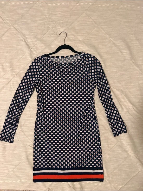 Michael Kors-Navy Patterned Long Sleeve Shift Dress with Red Trim-Size 4