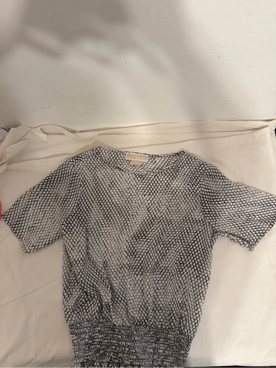 Michael Kors Black and White Patterned Short Sleeve Top