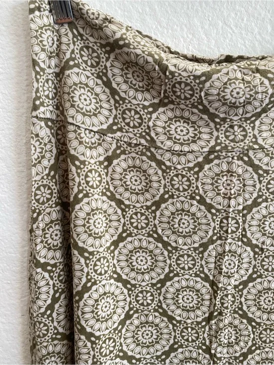 DownEast Olive & White Medallion Skirt