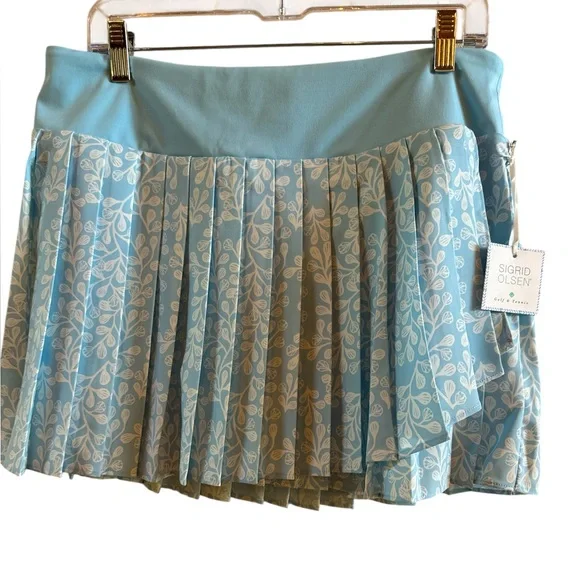 Sigrid Olsen Women’s NWT Size Large Tennis Golf Blue White Leaf Athletic‎ Skort
