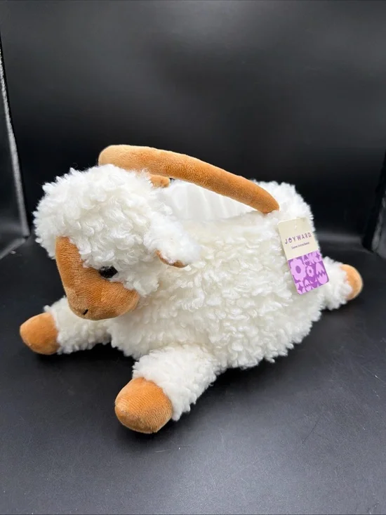 NWT Joyward Sheep/Lamb Easter Basket