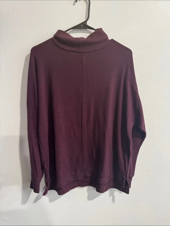 LOFT Plum Neck Sweater size Large