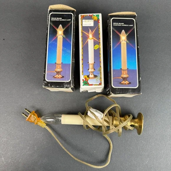 Holliday Window Candle Lamp Lot 4 Electric & Battery vintage- TESTED