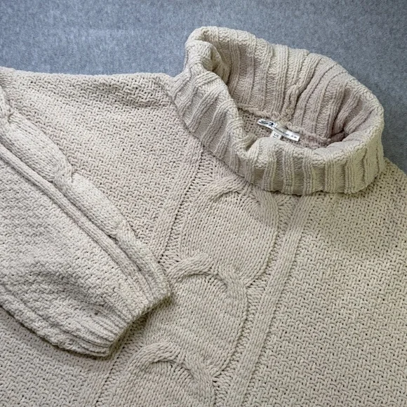 Seven7 Chunky Cable‎ Knit Turtleneck Sweater Cream L