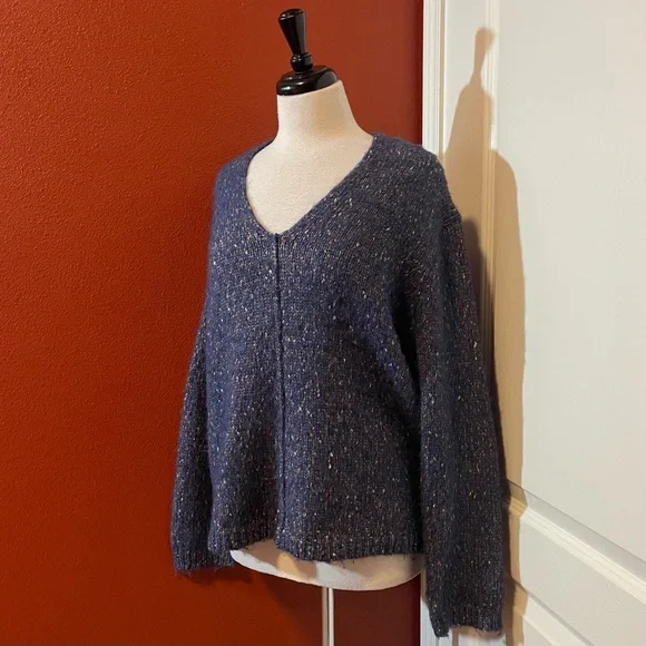 Heartloom Women’s Scoop‎ Neck Celestial Marbled Confetti Wool Blend Sweater Top