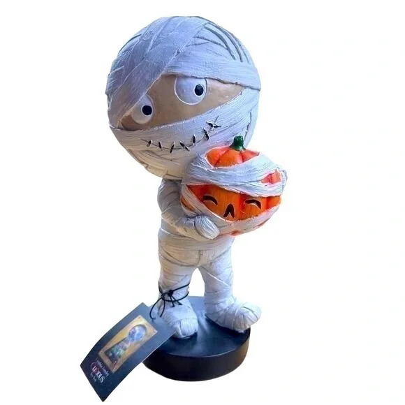 NWT Cynthia Rowley Curious Halloween Mummy with Pumpkin Figurine 10