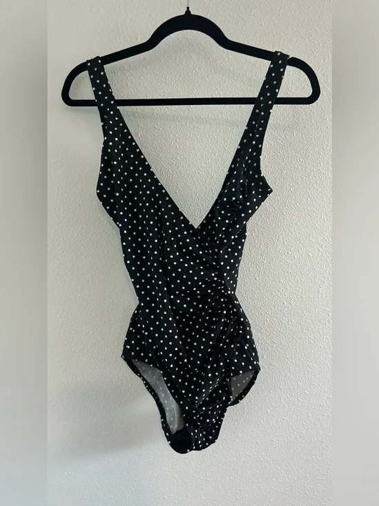 Black Polka Dot One-Piece Swimsuit with V-Neck