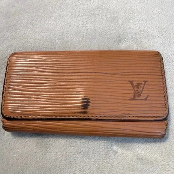 Vintage‎ Louis Vuitton Epi Leather 4 Hook Key Holder Spain COA