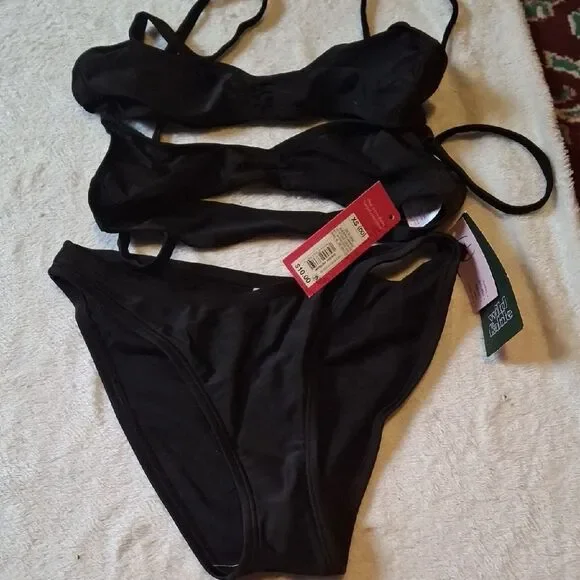 Xhilaration & Wild Fable Black Swimwear (Swi033) 2 Tops, 1 Bottom