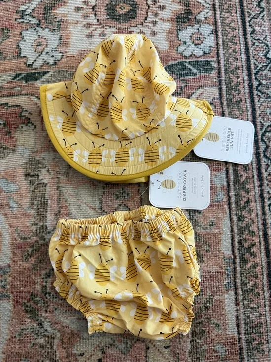 Pottery Barn Yellow Bee Reversible Sun Hat & Diaper Cover