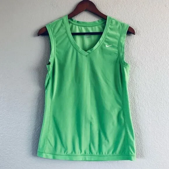 Nike Women’s Green Fit Dry Active Tank Top S
