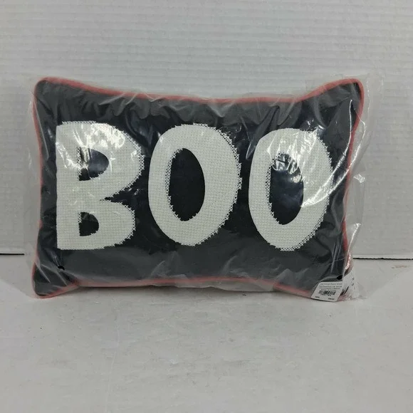 Pottery Barn Kids Halloween BOO Lumbar Decorative Pillow Black Orange 8x12 NEW‎