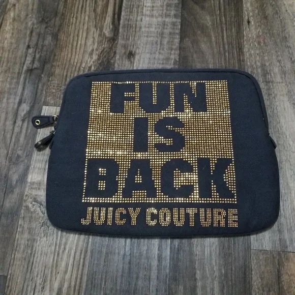 Juicy Couture Fun Is Back Laptop Computer Case Sleeve Black