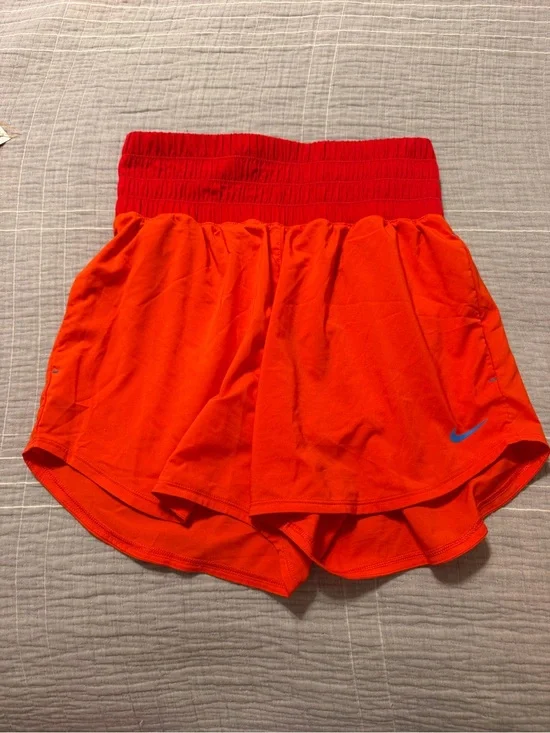 Nike Women's Ultra High Waisted 3