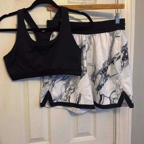 Nike Dri-Fit Athletic Shorts & Top #434