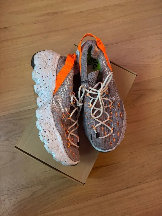 Nike Wmns Space Hippie 04 'Multi-Color Total Orange'