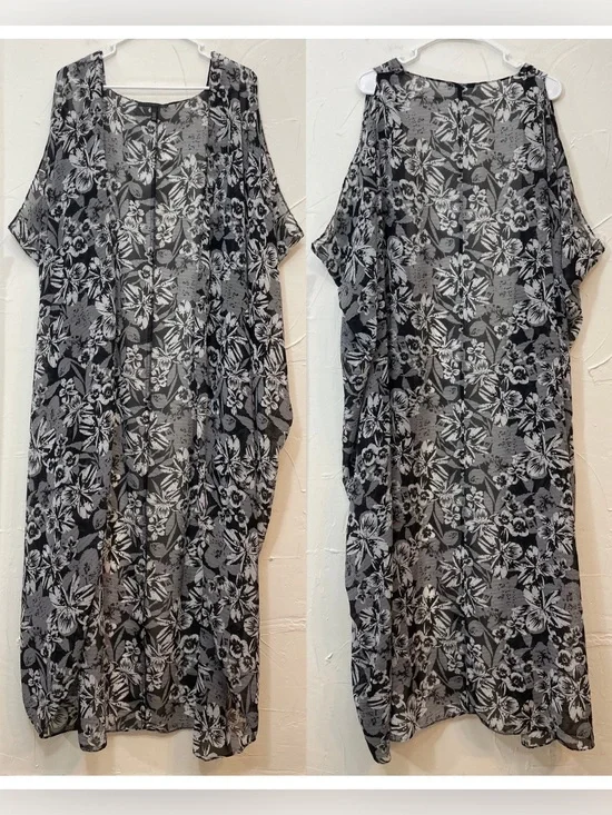Victoria's Secret Black & White Floral Sheer Kimono Robe Swim Coverup