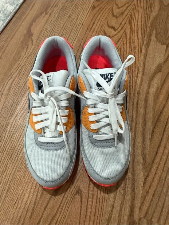 Nike Low-Top Sneakers in White, Gray & Orange