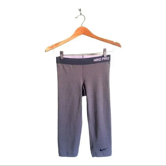 Nike Pro DriFit Cropped Gray Leggings XS