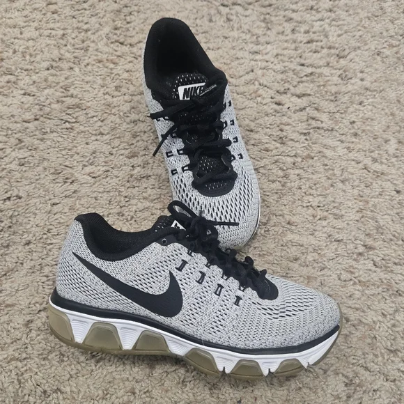 Nike Air Max Tailwind 8 'Oreo' Size 6.5