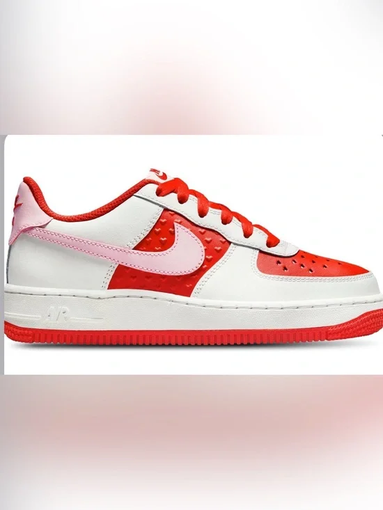 Nike Air Force 1 Low Valentine's Day (2025) (GS), Youth 7 Women’s 8.5