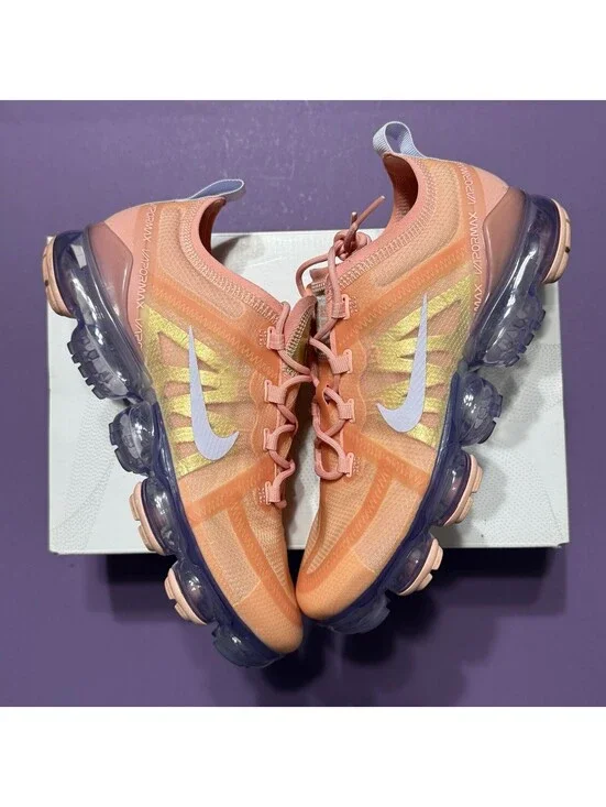 Nike Air VaporMax 2019 Running Shoes Bleached Coral AR6632-603 Women’s Size 9.5